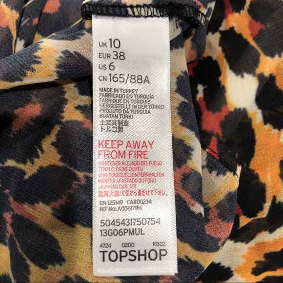 Topshop Leopard Ruffle Print Blouse, Size 6 - Picture 5 of 5